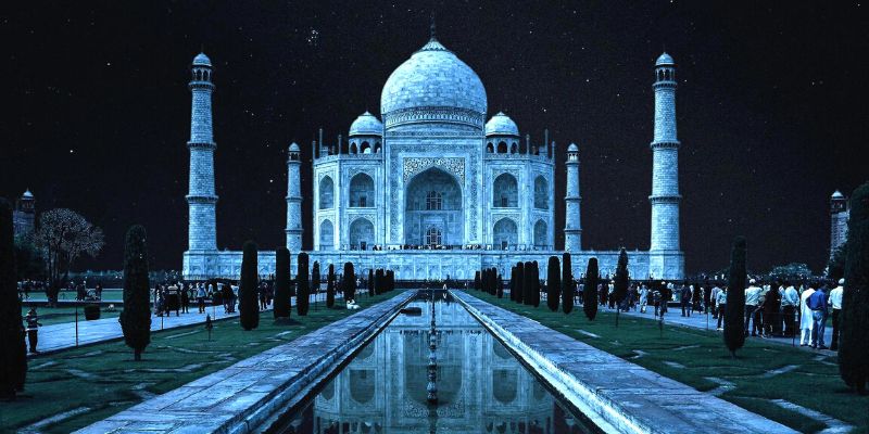 Taj Mahal Full Moon